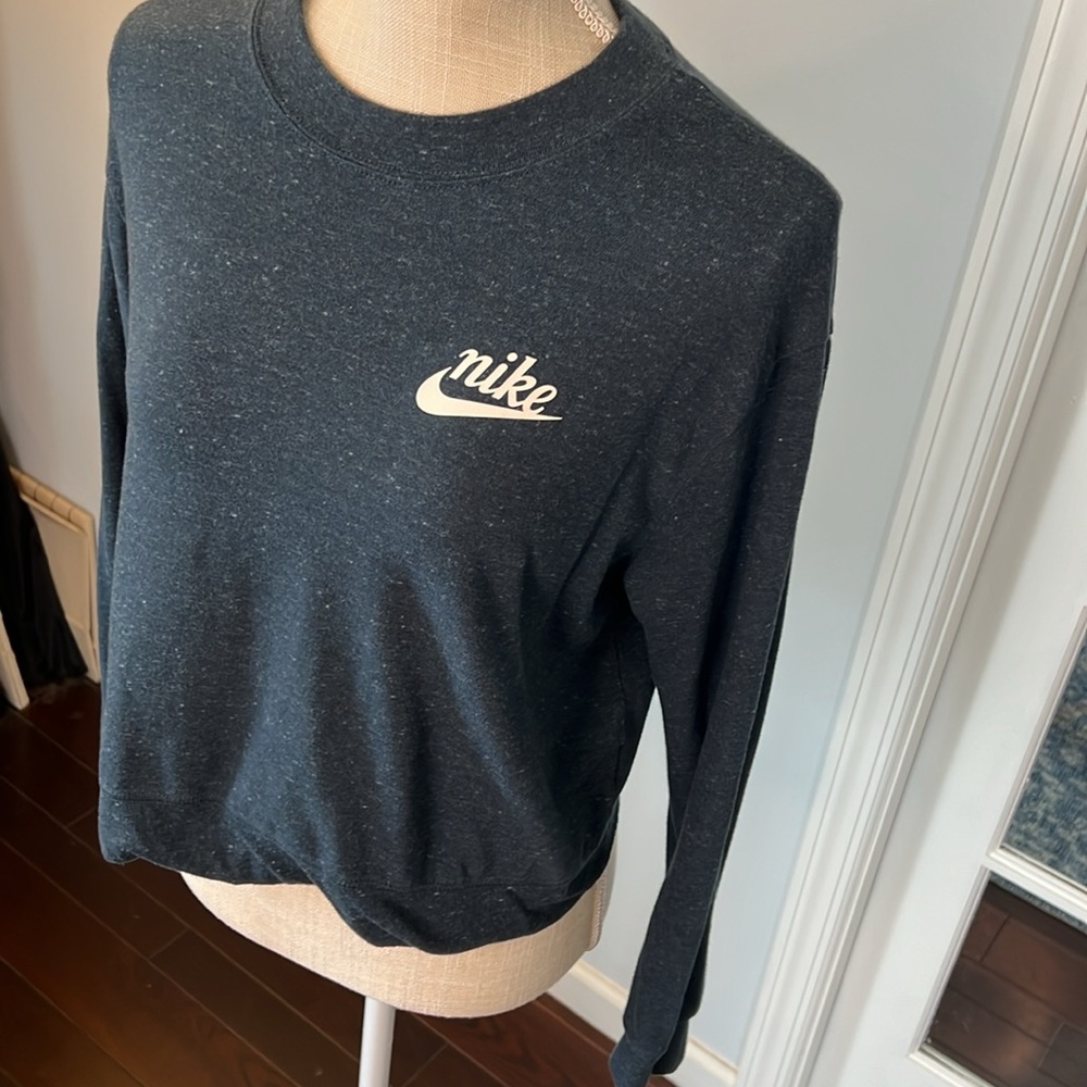 Nike blue long sleeve top, size XS - Picture 4 of 11
